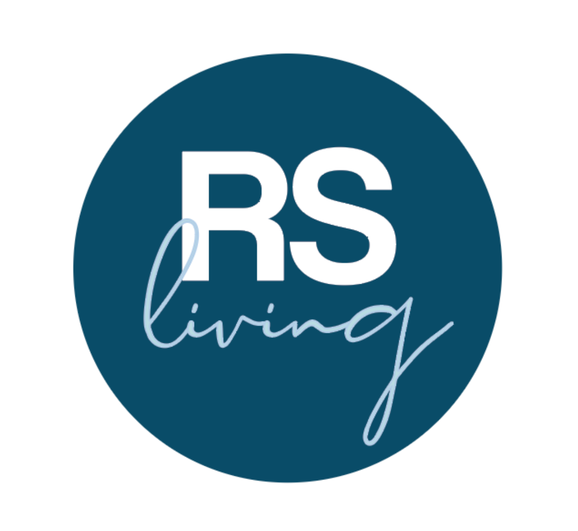 RS Living in a circle